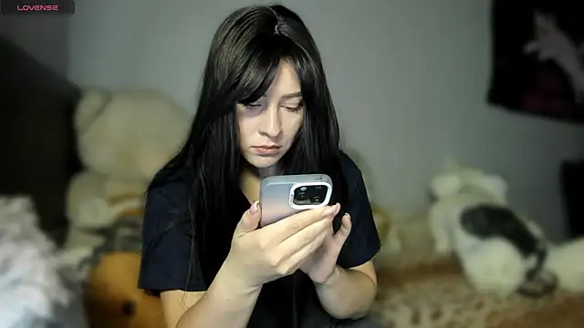 KindKristy online show from May 9, 5:31 am
