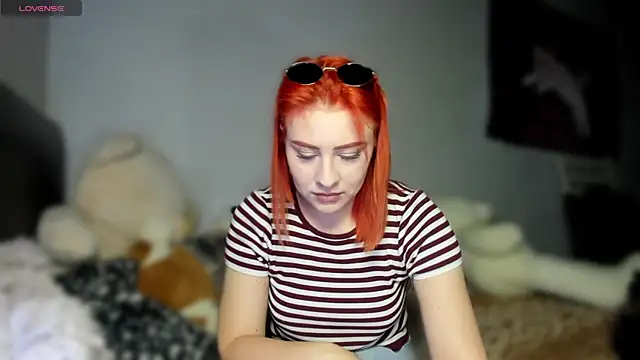 KindKristy online show from May 21, 4:43 am