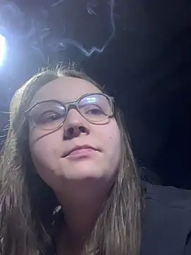 TurtleLady420 online show from March 17, 4:16 am