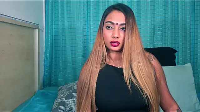 sexyindianchic online show from May 18, 6:36 pm
