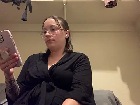  minikui  online show from October 5, 1:43 am