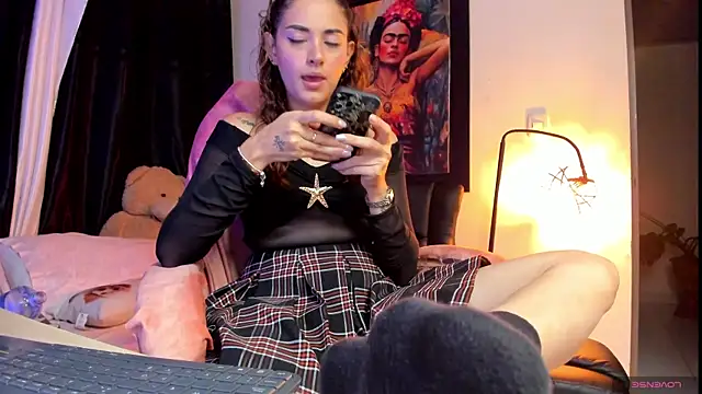 KimberlySaen online show from May 23, 12:20 am