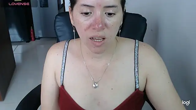 spicey latina online show from May 23, 4:49 pm