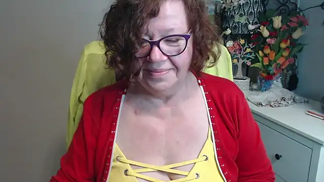 Adelewildx online show from May 4, 2:59 am
