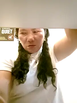 hotpusie 4u online show from May 2, 2:53 pm
