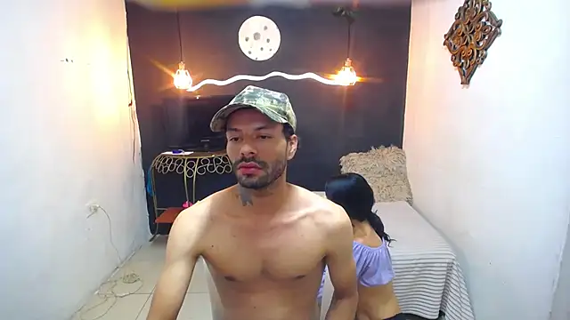 Snapshot of SexyKataShow chatting on October 9, 3:32 am SexyKataShow online show from October 9, 3:32 am