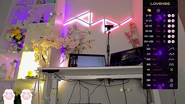 Elena-Marilyn online show from April 29, 8:36 pm