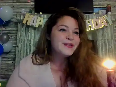 cute  cherry online show from May 30, 9:11 pm