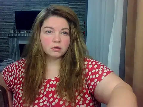 cute  cherry online show from April 15, 8:31 pm