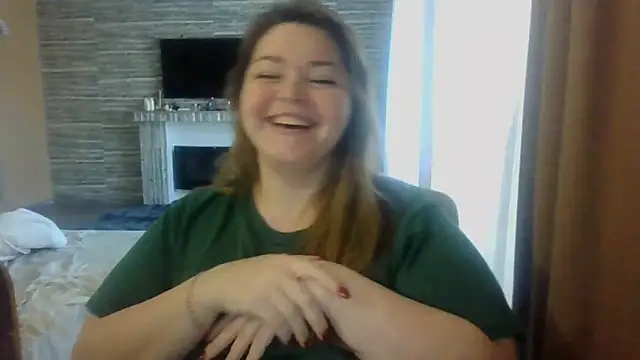 cute  cherry online show from April 6, 4:46 am