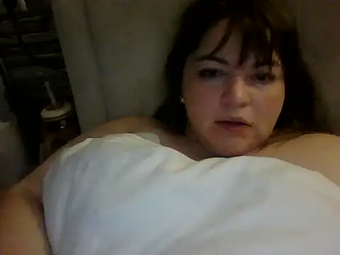 cute  cherry online show from March 30, 11:37 pm