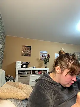 cute  cherry online show from March 25, 8:12 pm