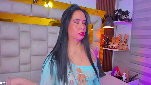 bigass monic online show from May 8, 2:48 am
