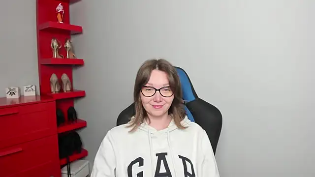 Cookie zoe online show from May 13, 5:46 am