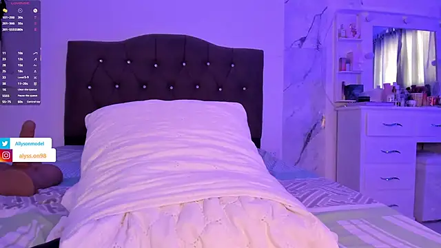 alysson 18 online show from March 14, 3:02 pm