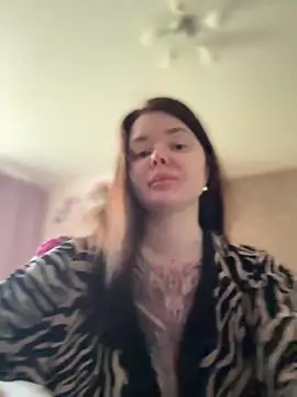 MommyDimitrescu  online show from May 26, 6:24 am