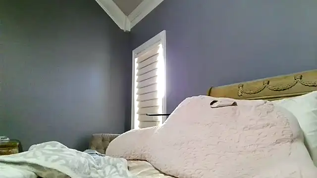 Lisaisluscious online show from May 3, 2:42 pm