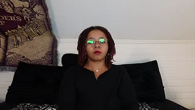 -khayaparker online show from May 15, 1:47 pm