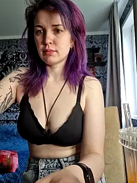 LazyTanukii online show from May 24, 7:29 am