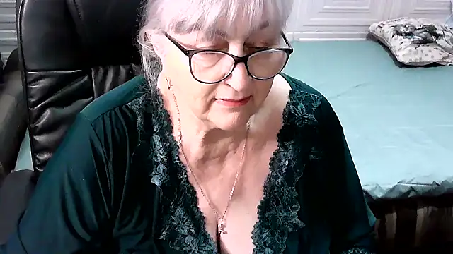 LolkaAlyss online show from December 19, 4:27 am