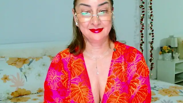 Tyana40 online show from May 22, 1:14 am