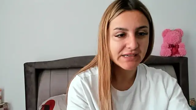 NicolePlay online show from March 9, 5:32 am