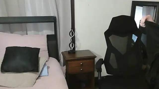 HollieBim online show from October 17, 4:43 pm