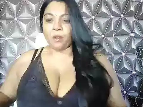 IndianDelia online show from May 26, 8:24 am