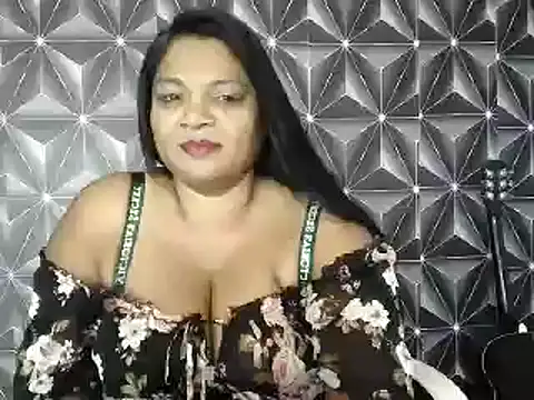 IndianDelia online show from May 6, 6:06 am