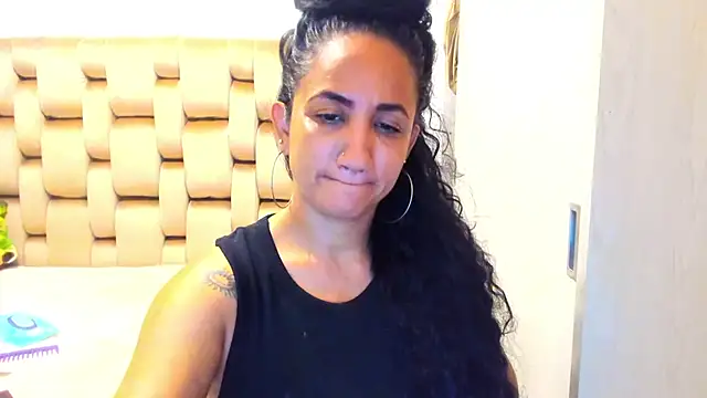 alaskmiller1 online show from May 26, 2:11 am