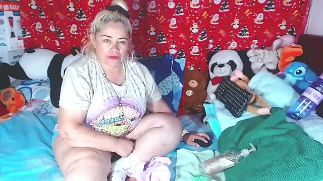 estrellita fugaz16x online show from April 7, 4:25 am