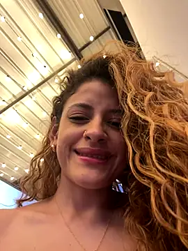 Snapshot of alana15 chatting on September 13, 11:13 pm alana15 online show from September 13, 11:13 pm