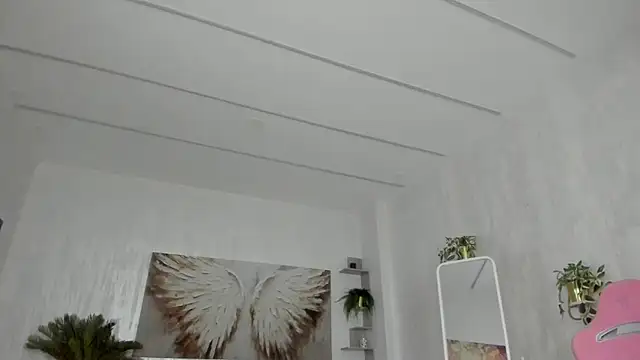 TiffanyHouston  online show from May 23, 5:50 am