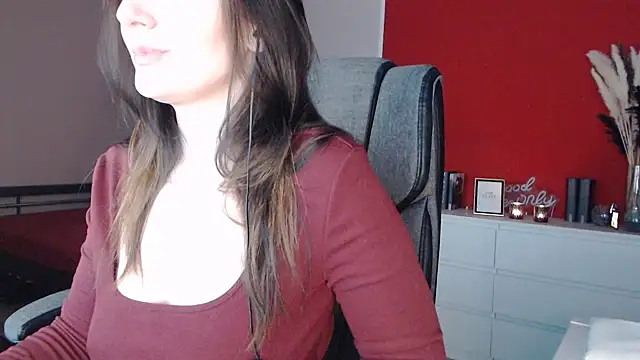 Alina Lamour online show from February 28, 6:18 pm