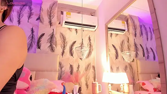 Vivi prinncess online show from November 2, 10:35 pm