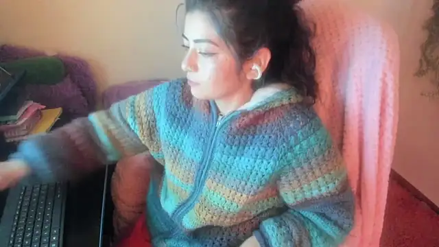 Sammysammy  online show from March 5, 8:43 am