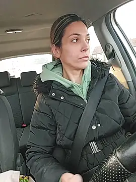 JoleNe2702 online show from February 5, 7:00 am