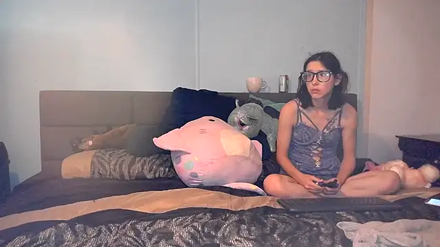 babbygirl94 online show from November 12, 6:28 pm