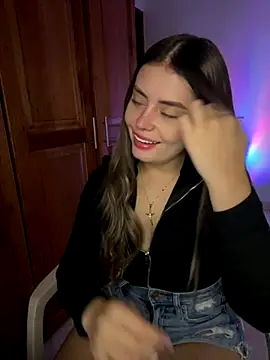 Snapshot of Miss_valeriaa chatting on October 9, 10:25 pm Miss valeriaa online show from October 9, 10:25 pm