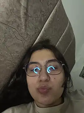 yessi rose online show from July 12, 11:38 pm