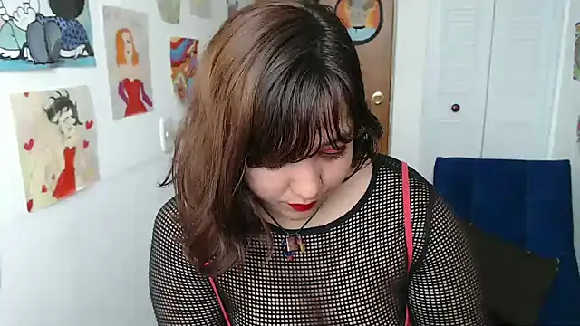 soynanabela28 online show from May 11, 7:33 pm