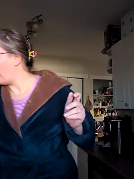 Canadian BBW online show from February 8, 10:34 pm