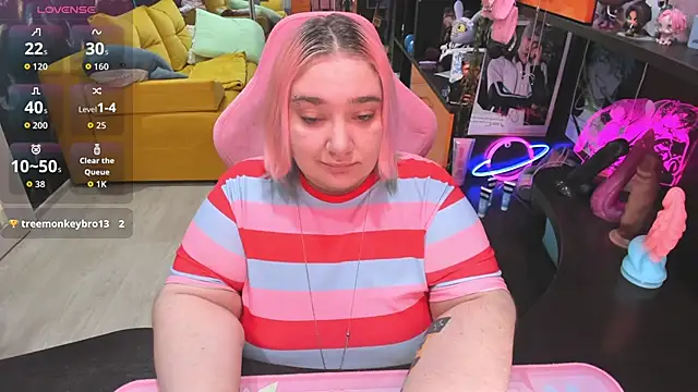 Softie Sofy online show from May 20, 3:36 am