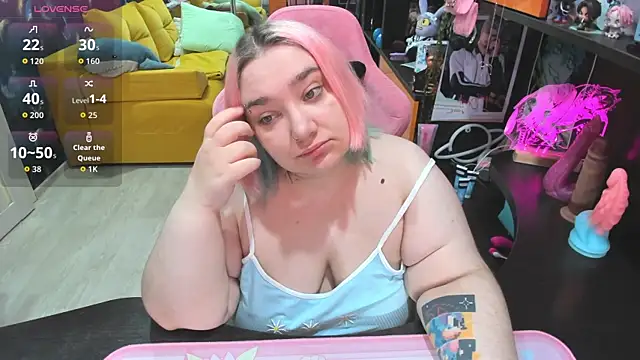 Softie Sofy online show from May 19, 3:35 am