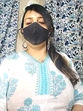 cute-tanvi online show from January 9, 1:43 am