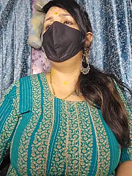 cute-tanvi online show from May 5, 12:35 am