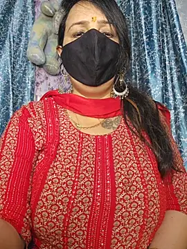 cute-tanvi online show from May 3, 11:52 pm