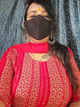cute-tanvi online show from May 25, 1:04 am