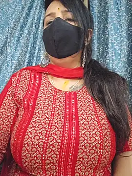 cute-tanvi online show from May 11, 12:24 am