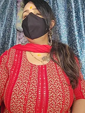 cute-tanvi online show from May 7, 1:10 am